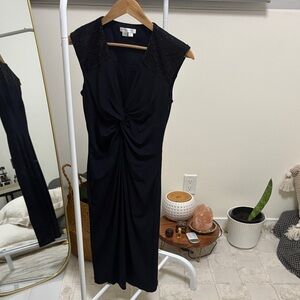 Elegant Black Sleeveless Dress